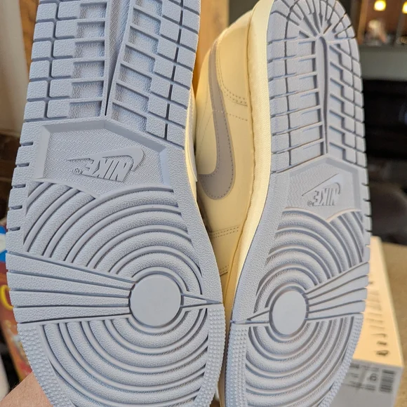 Nike Air Jordan 1 Low-Top Sneakers in White with Light Lavender Swoosh - Picture 3 of 5